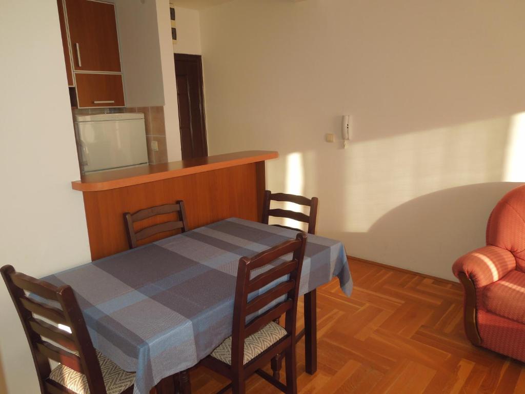Apartments Becic Budva Pokoj fotografie